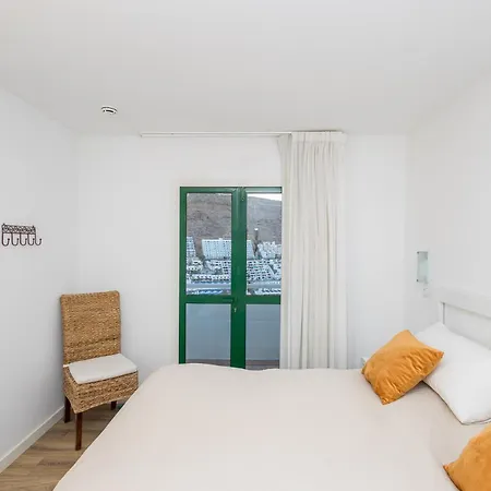 2br Terrace House - Pool & Solarium *