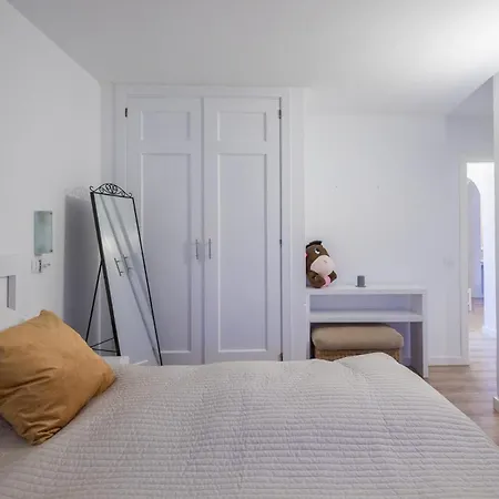 Apartment 2br Terrace House - Pool & Solarium *