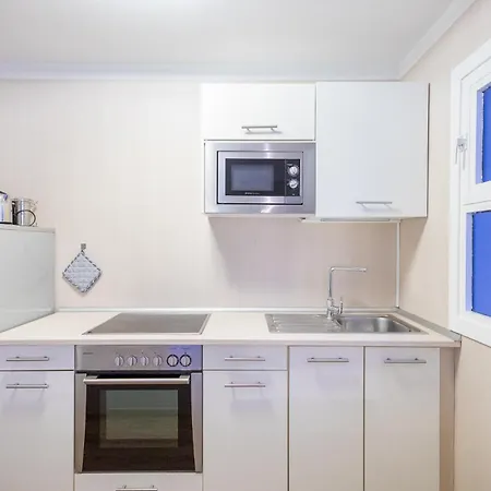 2br Terrace House - Pool & Solarium