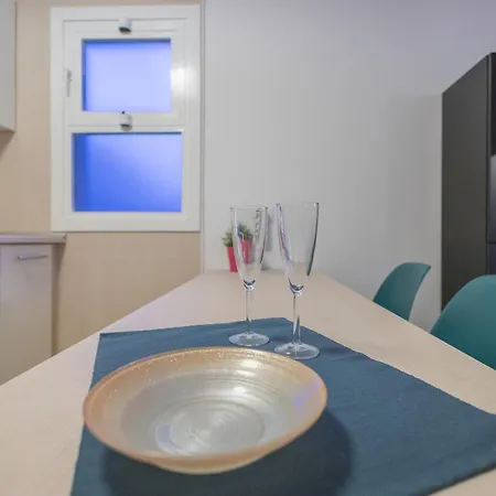 2br Terrace House - Pool & Solarium